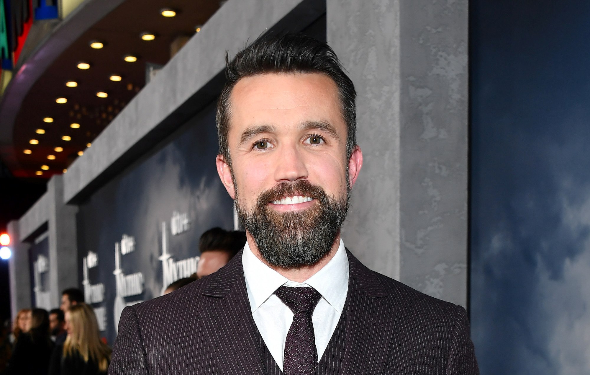 rob mcelhenney plastic surgery