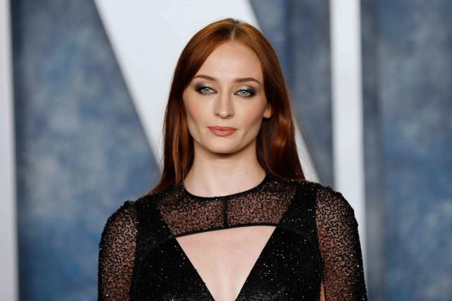 Sophie Turner Plastic Surgery