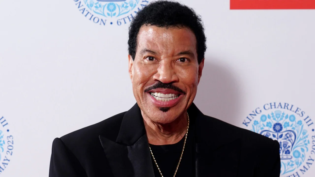 lionel richie plastic surgery